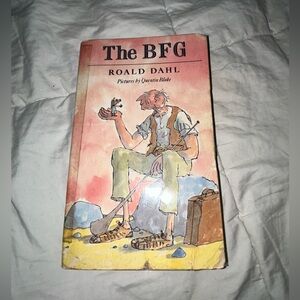 📚BOOK SALE 5 for $20📚 The BFG by Roald Dahl, 1988, Vintage Paperback